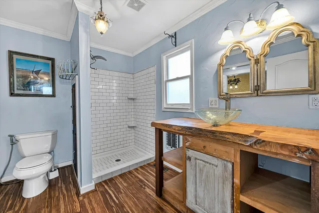 $235,000 | 8 Middle Street, New Castle, VA 24127