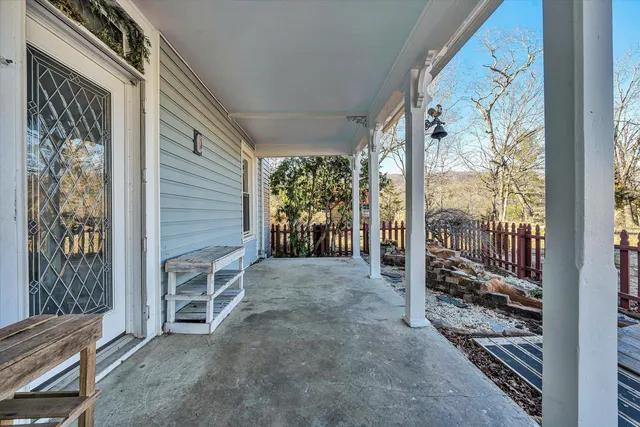 $235,000 | 8 Middle Street, New Castle, VA 24127