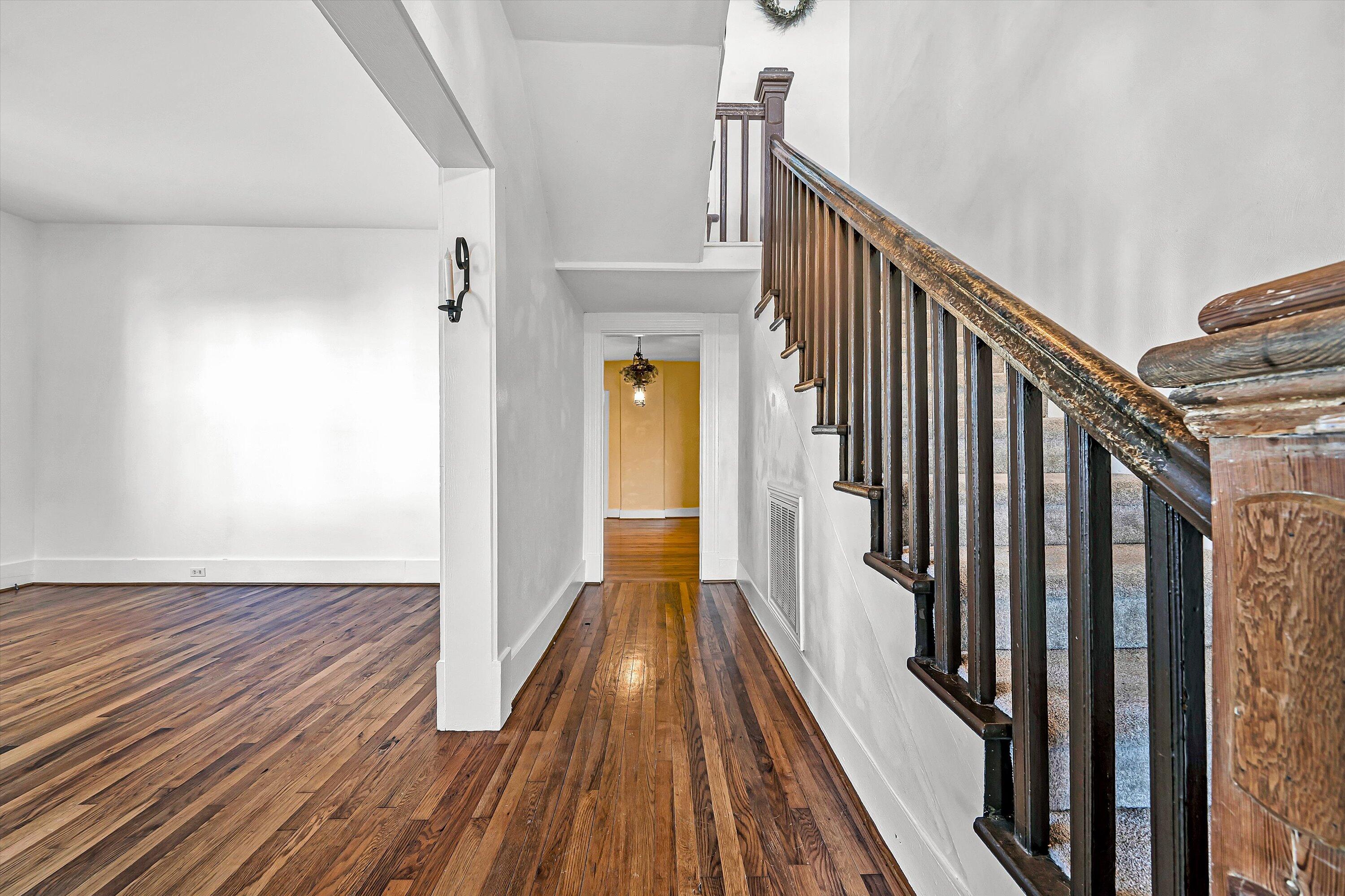 8 Middle Street New Castle, VA 24127 - Photo 4 of 45 04-DSC00010