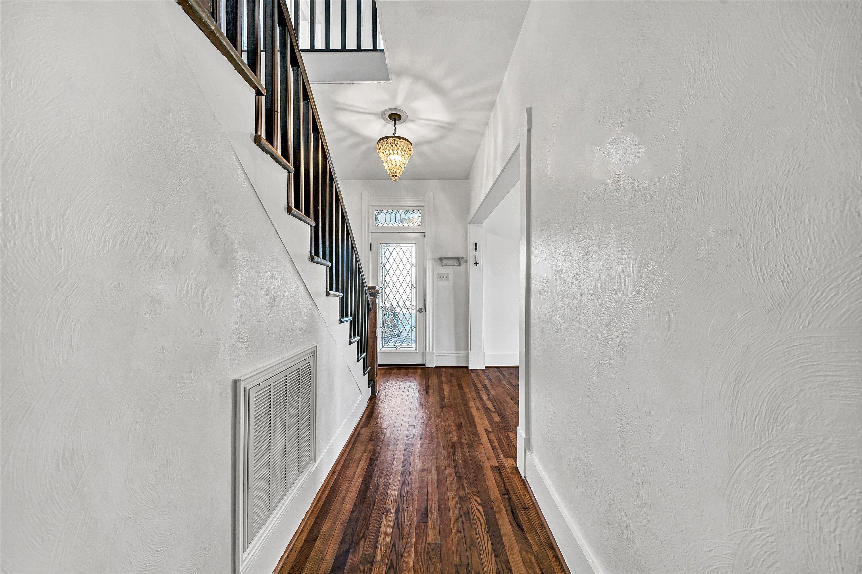 8 Middle Street New Castle, VA 24127 - Photo 5 of 45 05-DSC00022