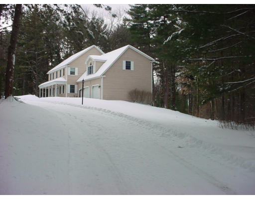 323 Nashua Road Billerica, MA 01821 - Photo 3 of 21 Gallery Image 3
