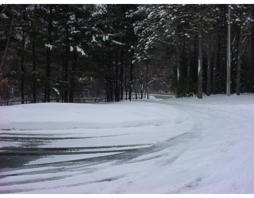323 Nashua Road Billerica, MA 01821 - Photo 4 of 21 Gallery Image 4