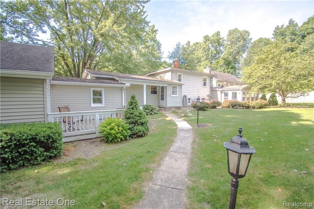 590 Lehigh Road Rochester Hills, MI 48307 - Photo 35 of 37