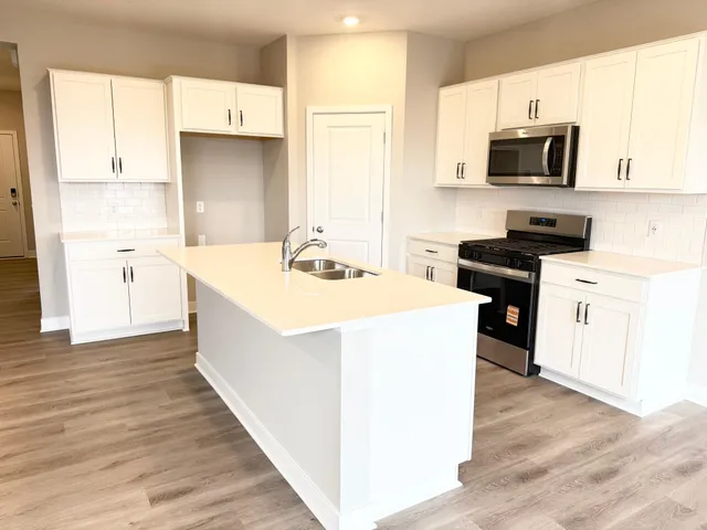 $429,990 | 474 Blueridge Street Southwest, Delano, MN 55328