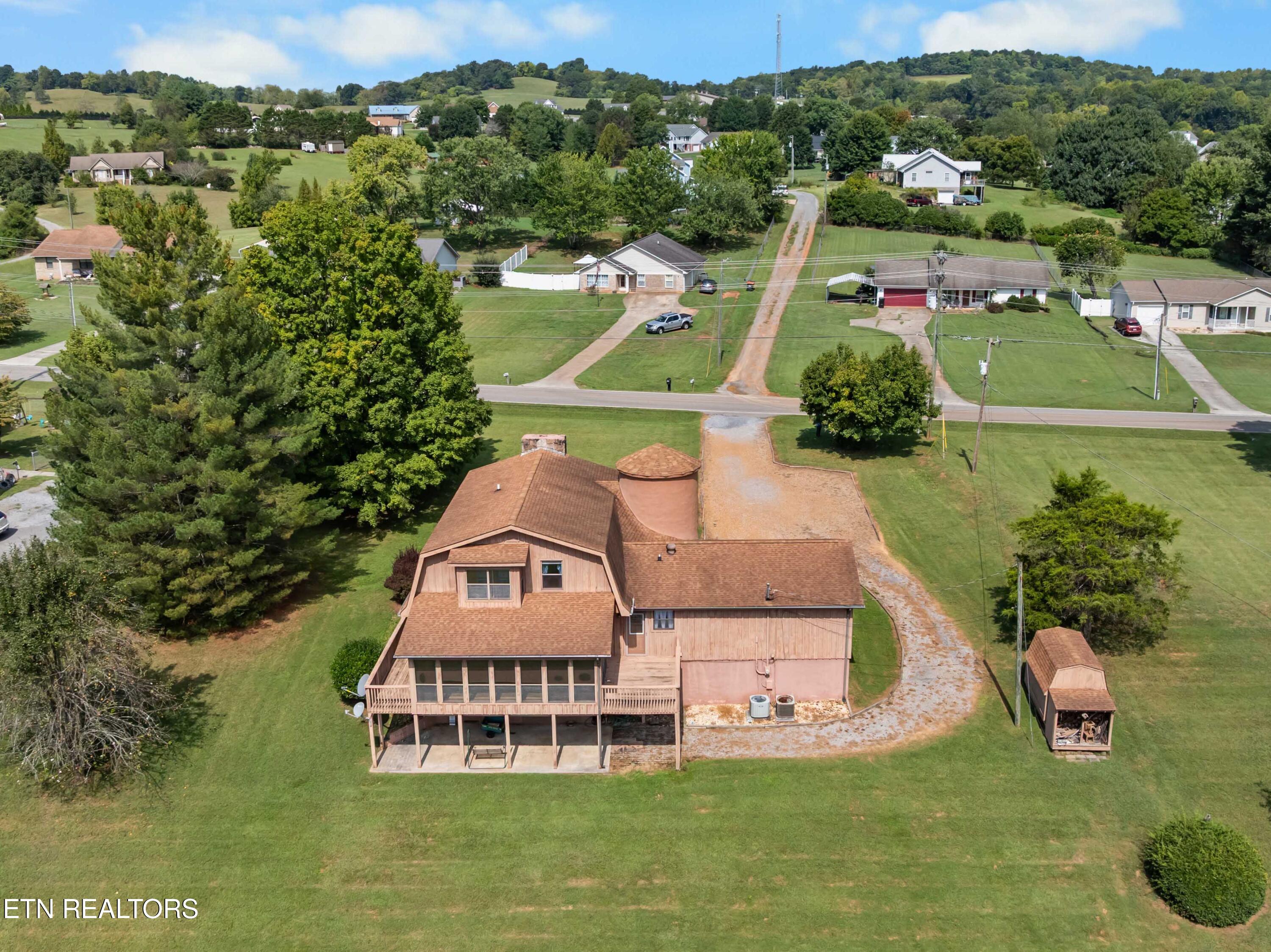 3911 Miser Station Road Louisville, TN 37777 - Photo 43 of 49 3911 Miser Station Rd