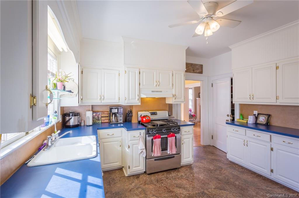 2806 Byrd Road Morganton, NC 28655 - Photo 12 of 24 Gallery Image 12