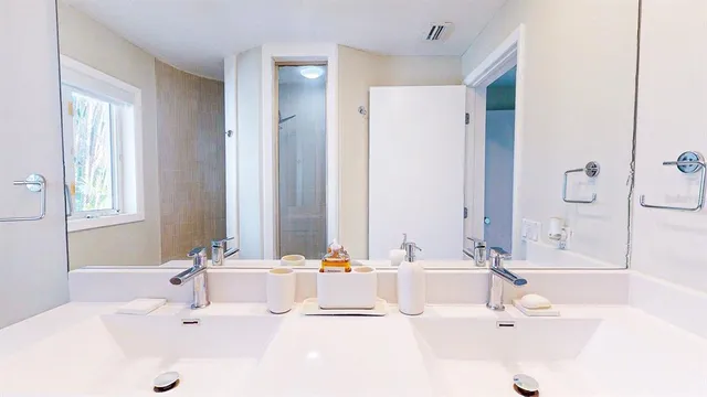 $8,750 | 509 55th Avenue, St. Pete Beach, FL 33706