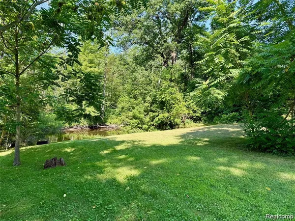 $77,500 | 15276 Outer Drive, Linden, MI 48451