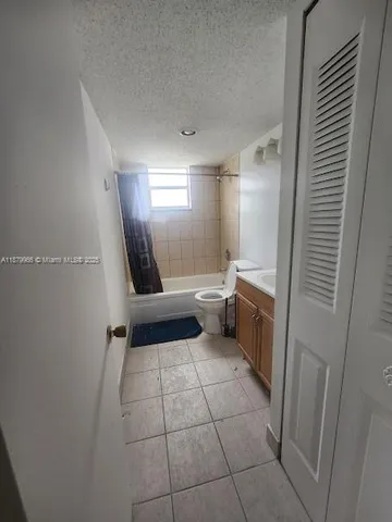 $1,850 | 406 Northwest 68th Avenue, Unit 525, Plantation, FL 33317