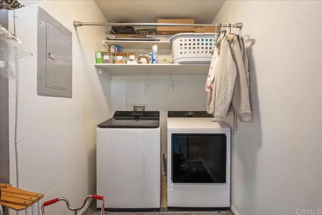 $430,000 | 42140 Lyndie Lane, Unit 1, Temecula, CA 92591