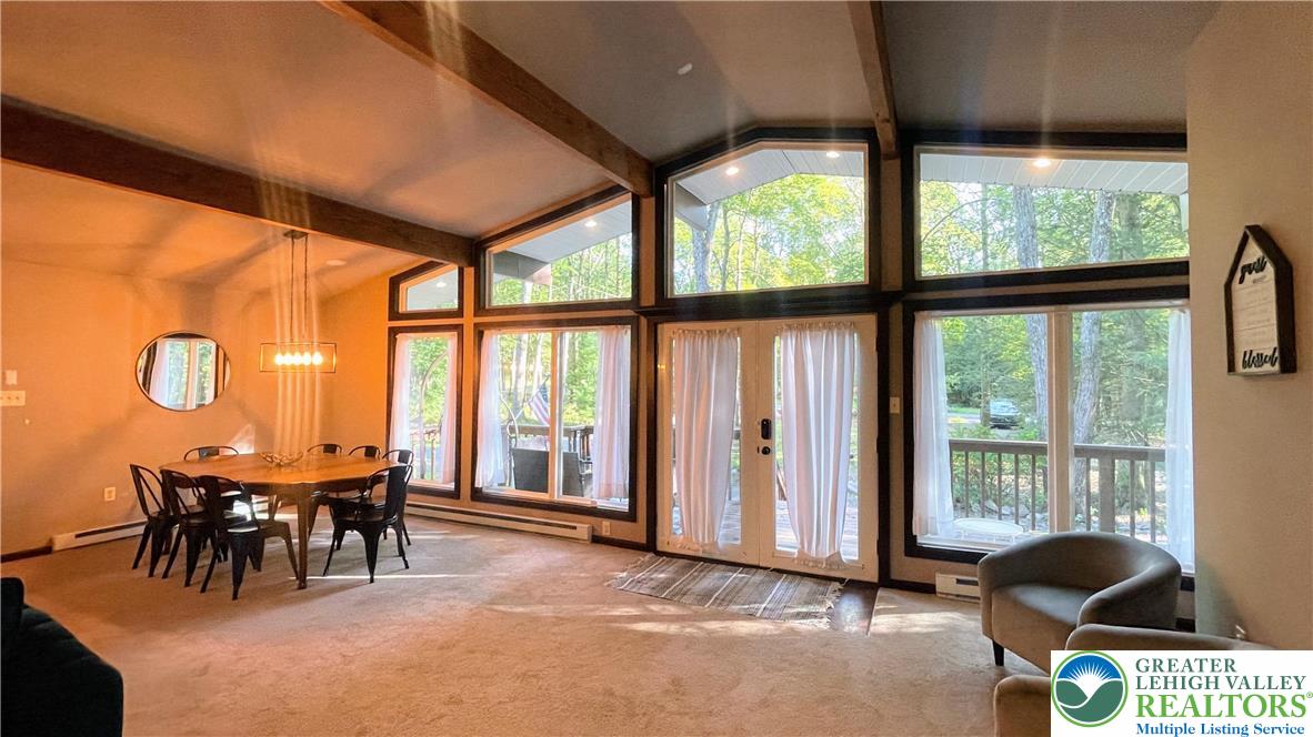 11 Hemlock Path Jim Thorpe, PA 18229 - Photo 4 of 24