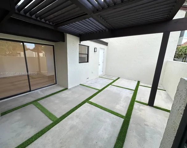 $3,500 | 9734 Northwest 5th Terrace, Unit 9734, Miami, FL 33172