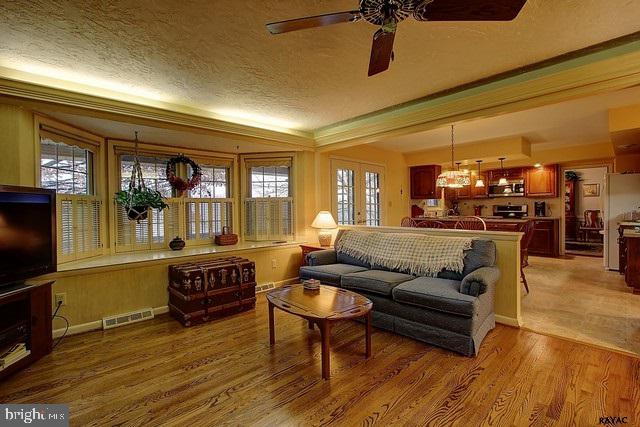 3689 Rimrock Road York, PA 17402 - Photo 12 of 28 Gallery Image 12