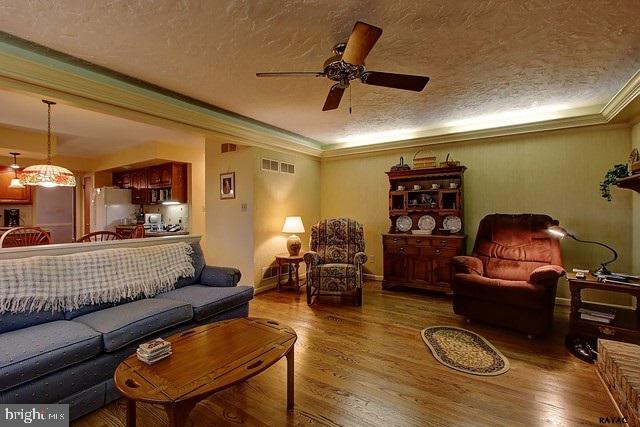 3689 Rimrock Road York, PA 17402 - Photo 13 of 28 Gallery Image 13