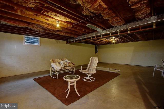 3689 Rimrock Road York, PA 17402 - Photo 22 of 28 Gallery Image 22