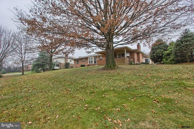 3689 Rimrock Road York, PA 17402 - Photo 23 of 28 Gallery Image 23