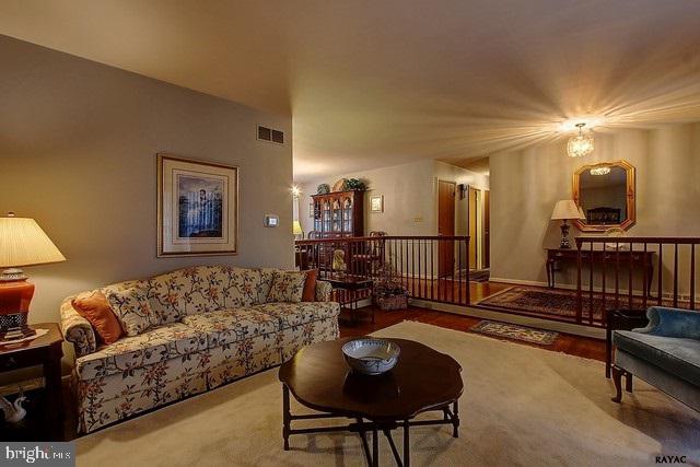 3689 Rimrock Road York, PA 17402 - Photo 5 of 28 Gallery Image 5