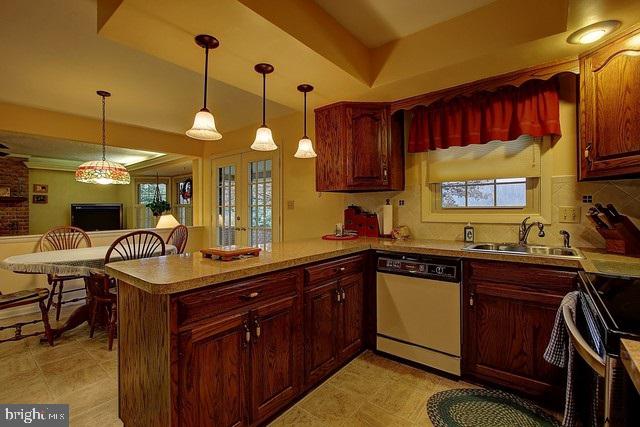 3689 Rimrock Road York, PA 17402 - Photo 7 of 28 Gallery Image 7