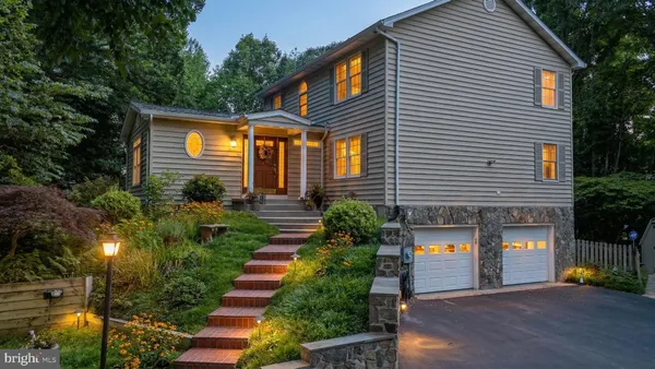 $700,000 | 300 Owings Hill Court, Owings, MD 20736