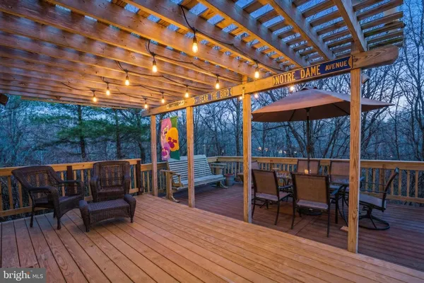 $700,000 | 300 Owings Hill Court, Owings, MD 20736