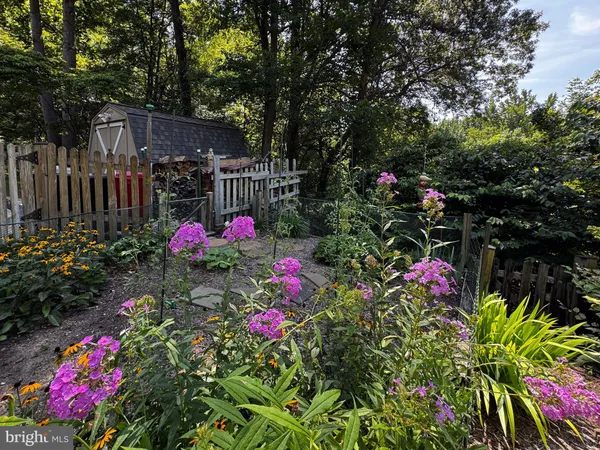 $700,000 | 300 Owings Hill Court, Owings, MD 20736