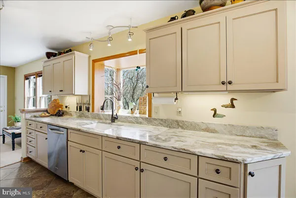 $700,000 | 300 Owings Hill Court, Owings, MD 20736