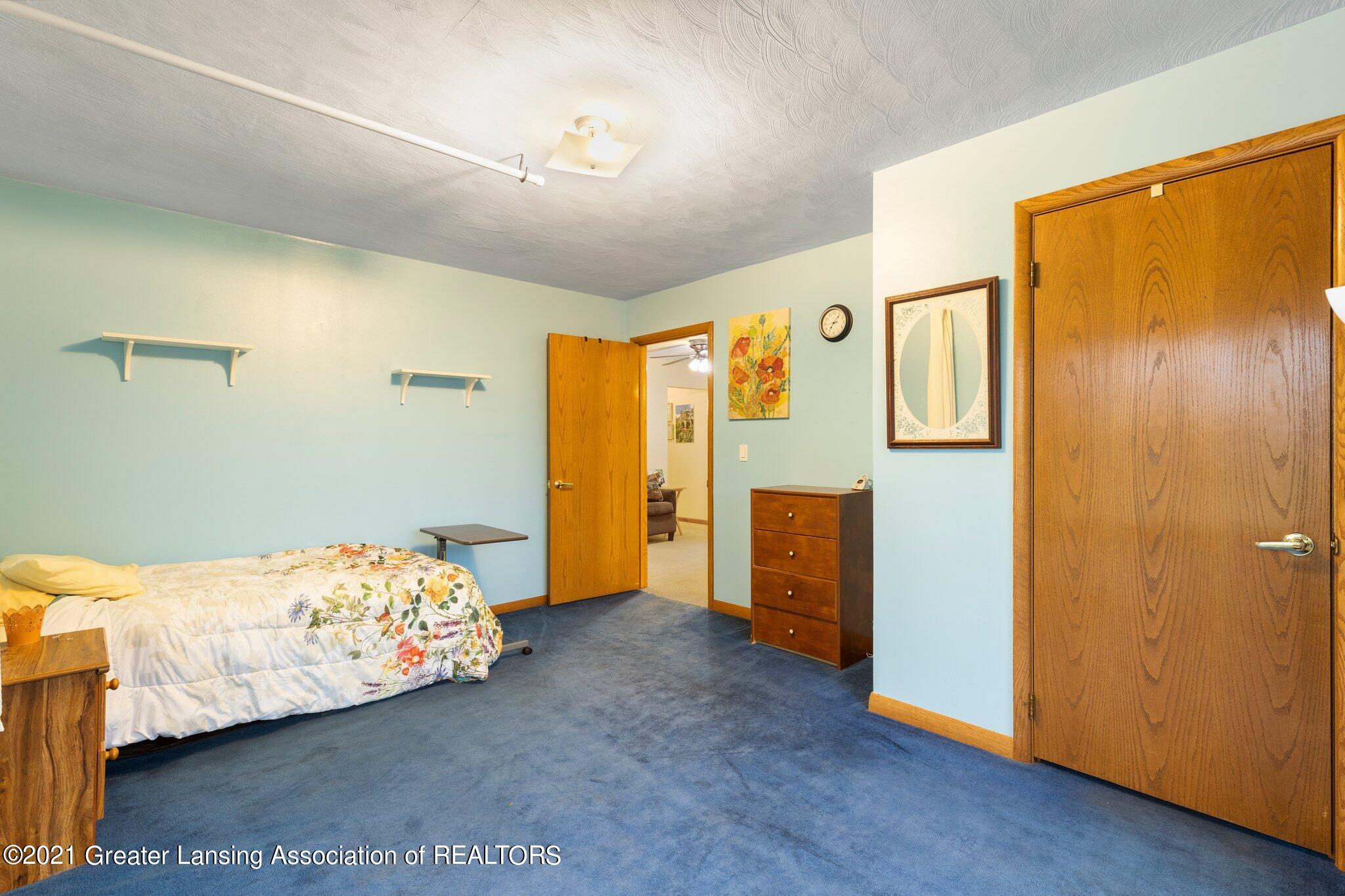 629 Meachem Road Battle Creek, MI 49017 - Photo 33 of 58 33-web-or-mls-1P6A9691