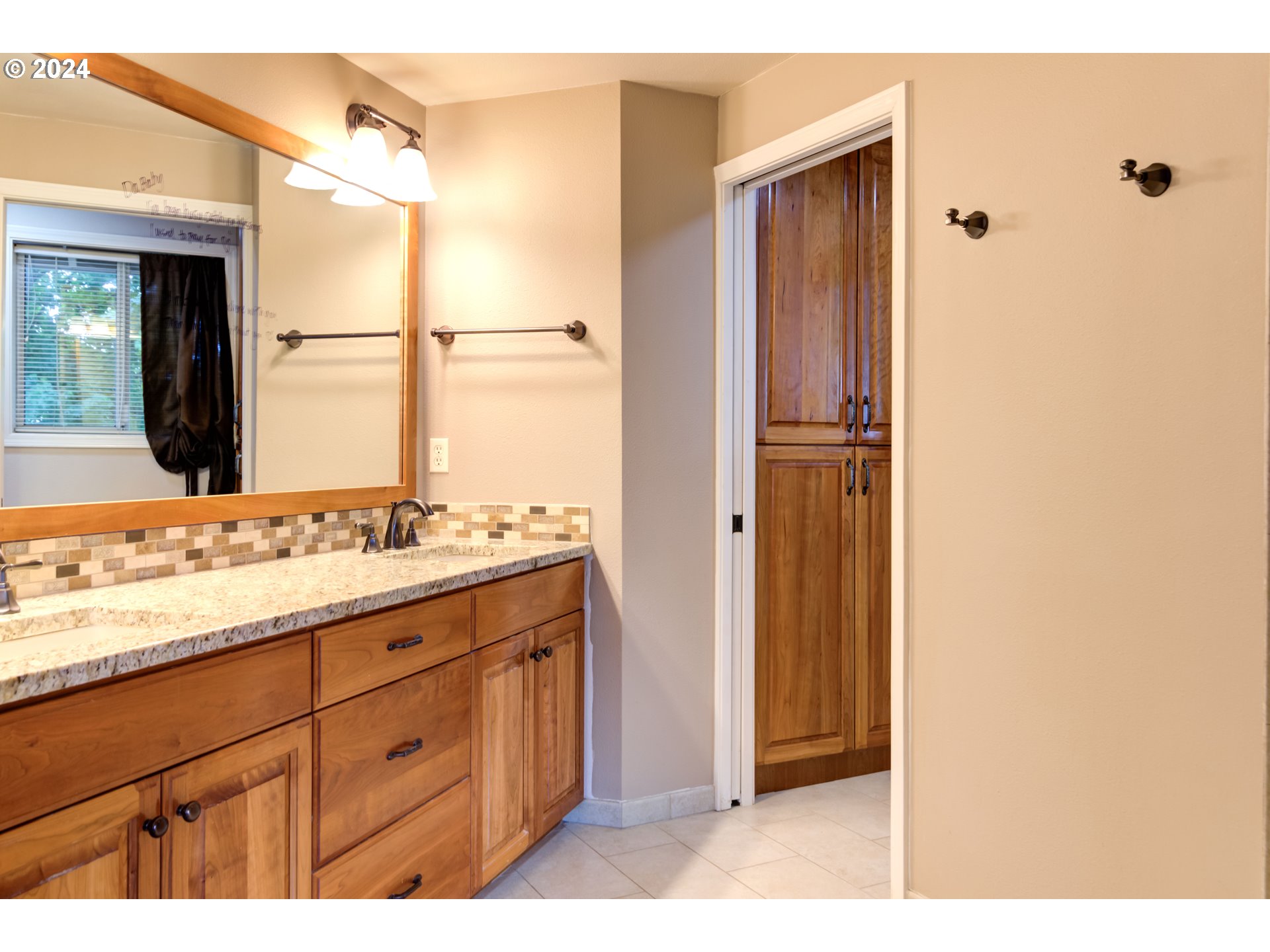 16517 Northeast 30th Court Ridgefield, WA 98642 - Photo 32 of 39 Gallery Image 32