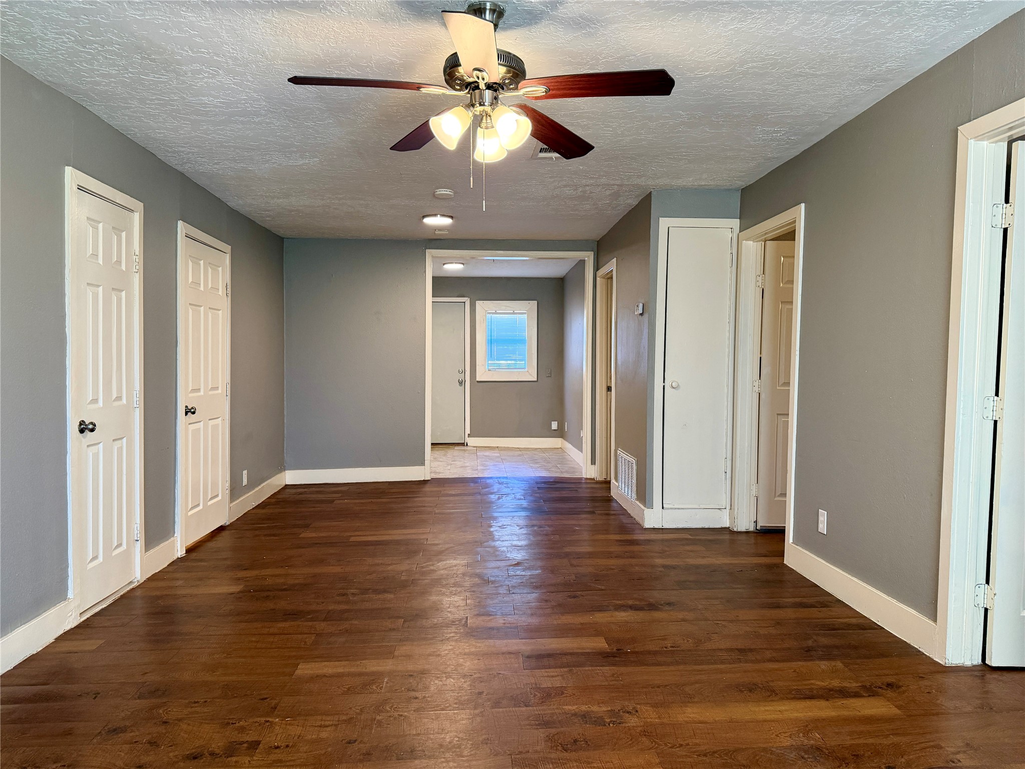 4727 Eppes Street Houston, TX 77021 - Photo 9 of 17