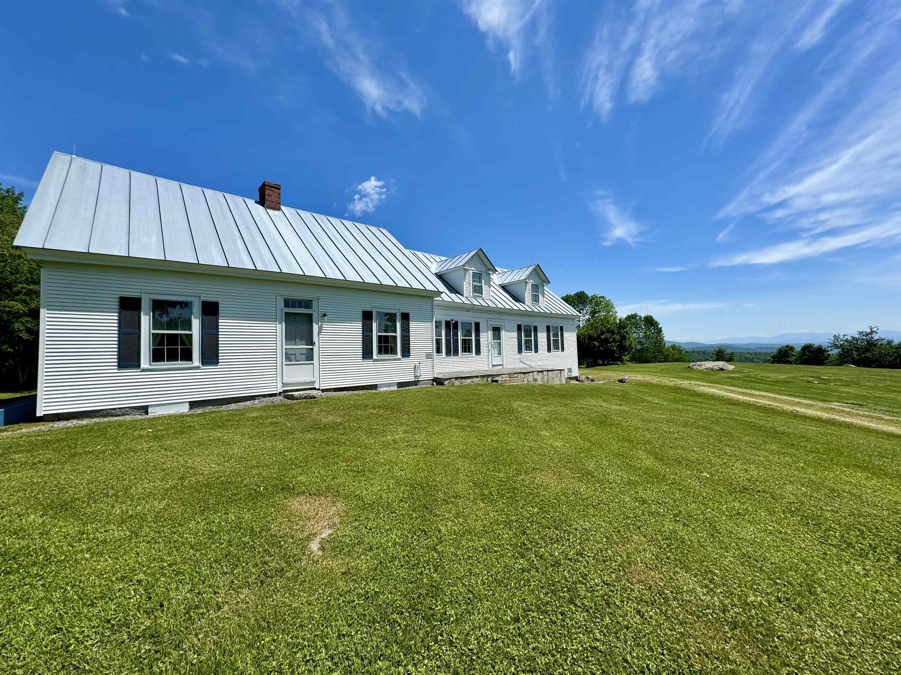 141 Engle Road Groton, VT 05046 - Photo 4 of 38 Gallery Image 4