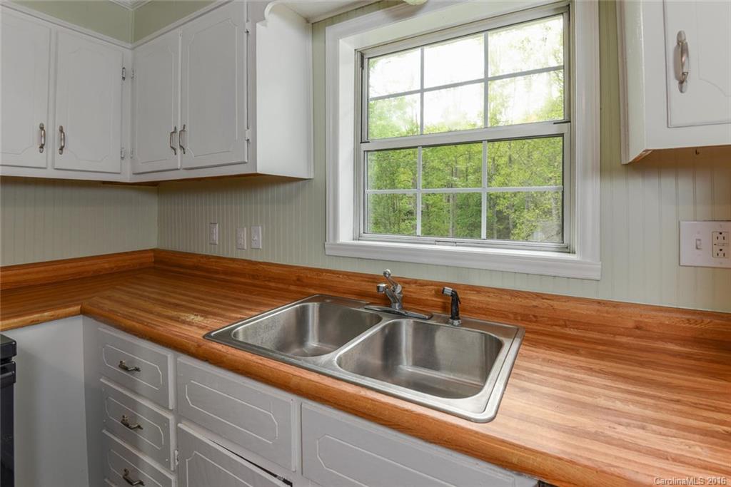 614 Emmas Grove Road Fletcher, NC 28732 - Photo 10 of 24 Gallery Image 10