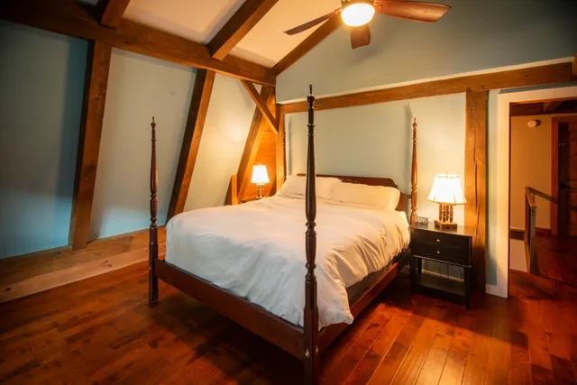 $3,000 | 216 South End Road, Mount Tabor, VT 05253