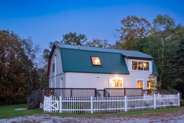 $3,000 | 216 South End Road, Mount Tabor, VT 05253