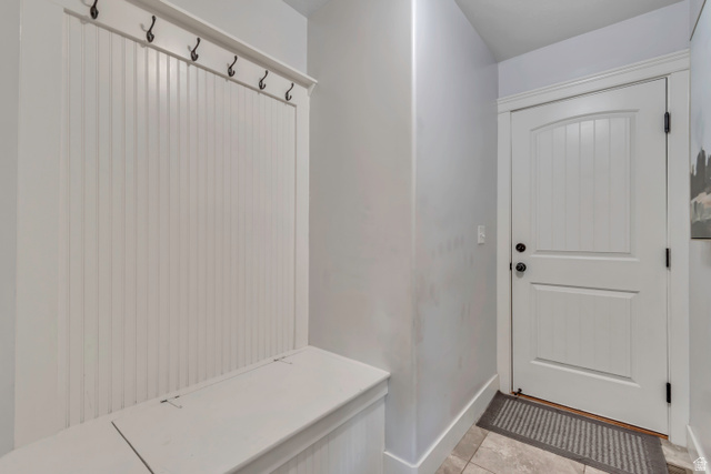 1071 Jamie-Matt Circle Layton, UT 84041 - Photo 18 of 28 Mudroom featuring baseboards