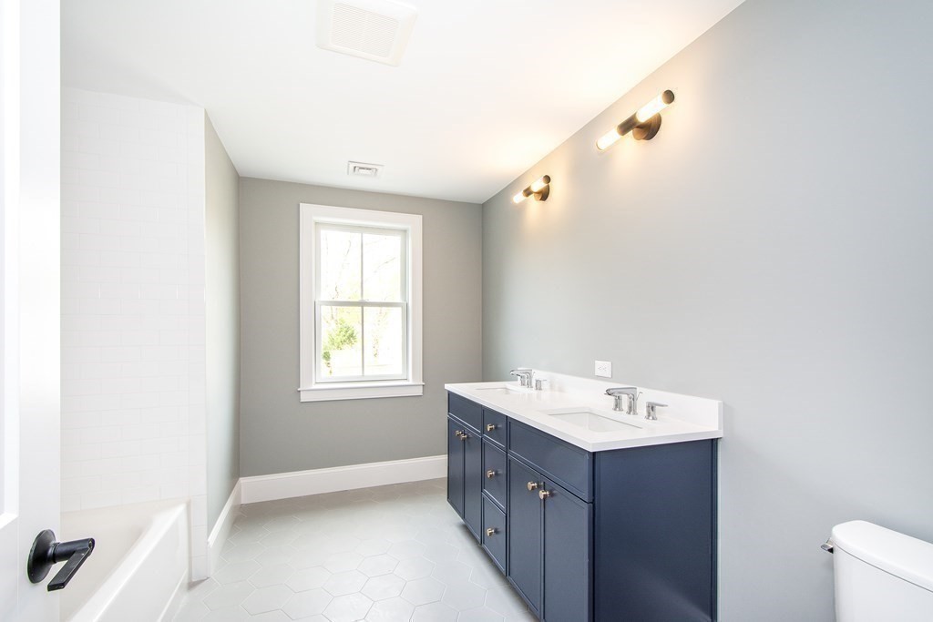 26 Manning Street Needham, MA 02494 - Photo 17 of 21 Gallery Image 17