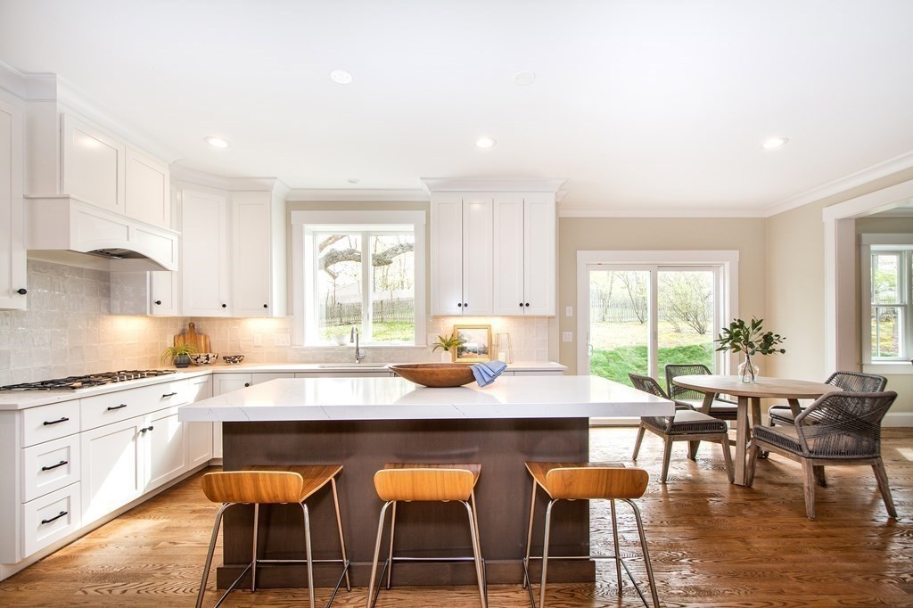 26 Manning Street Needham, MA 02494 - Photo 3 of 21 Gallery Image 3