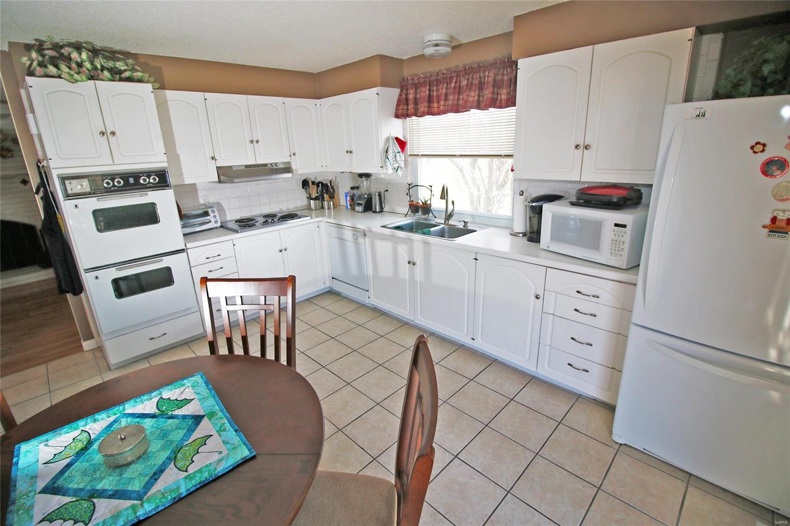 353 Baxter Road Ballwin, MO 63011 - Photo 13 of 19 Gallery Image 13