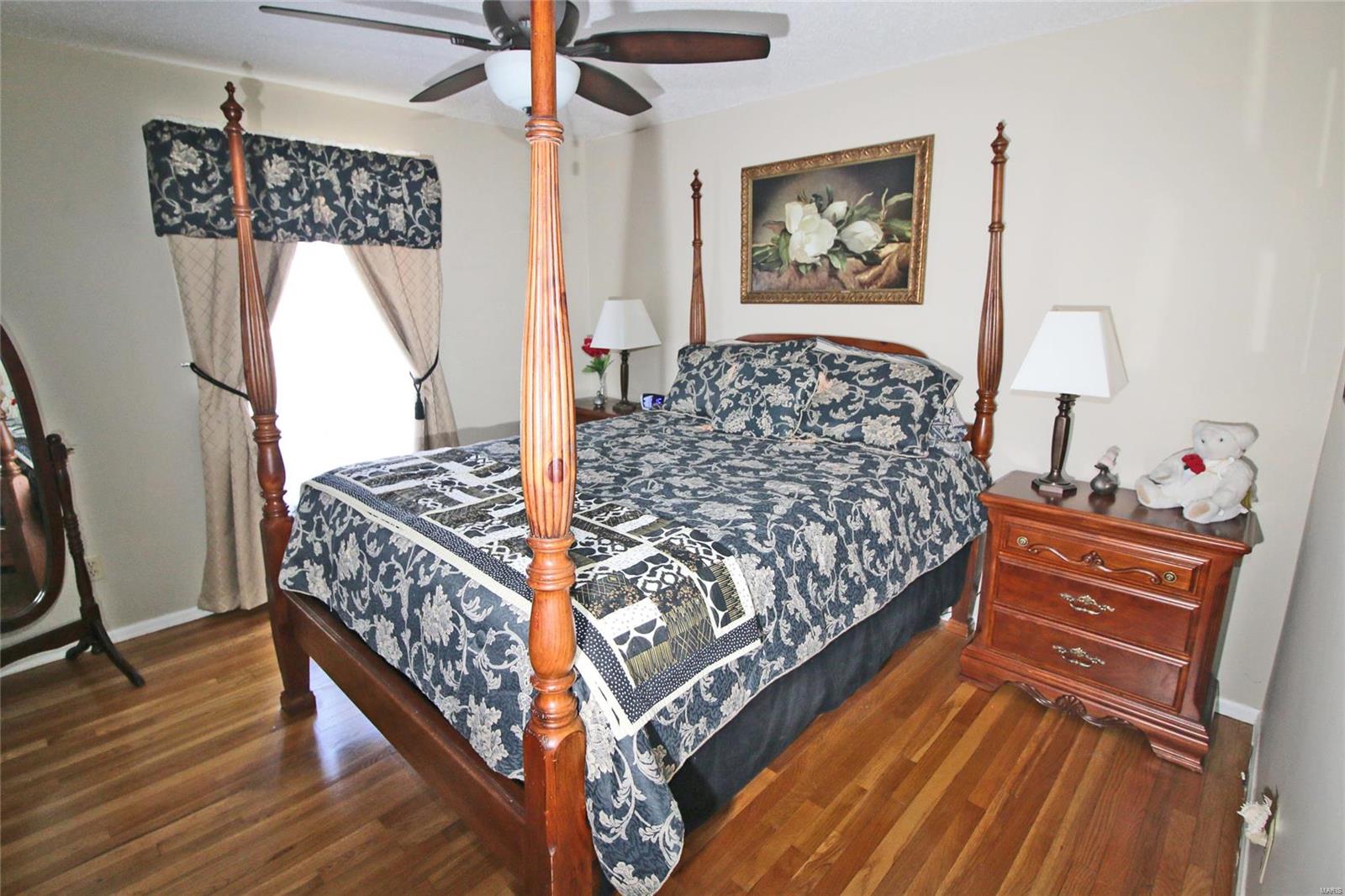 353 Baxter Road Ballwin, MO 63011 - Photo 5 of 19 Gallery Image 5