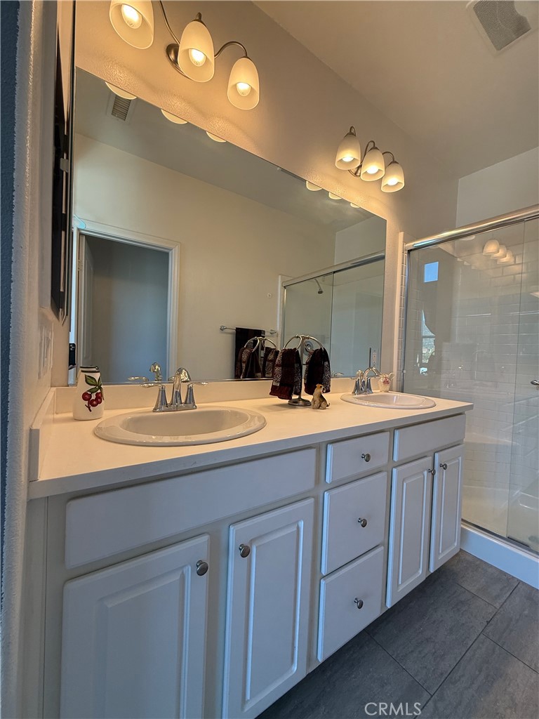 422 West Rte 66, Unit 1 Glendora, CA 91740 - Photo 15 of 34 Master bathroom