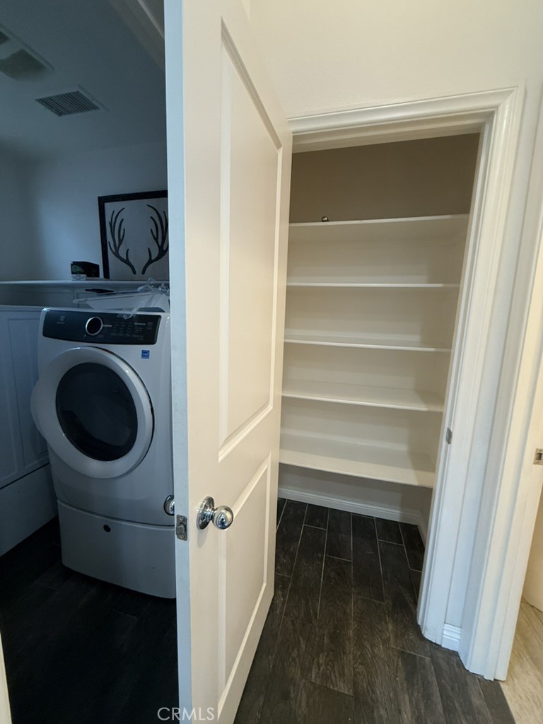 422 West Rte 66, Unit 1 Glendora, CA 91740 - Photo 9 of 34 Pantry