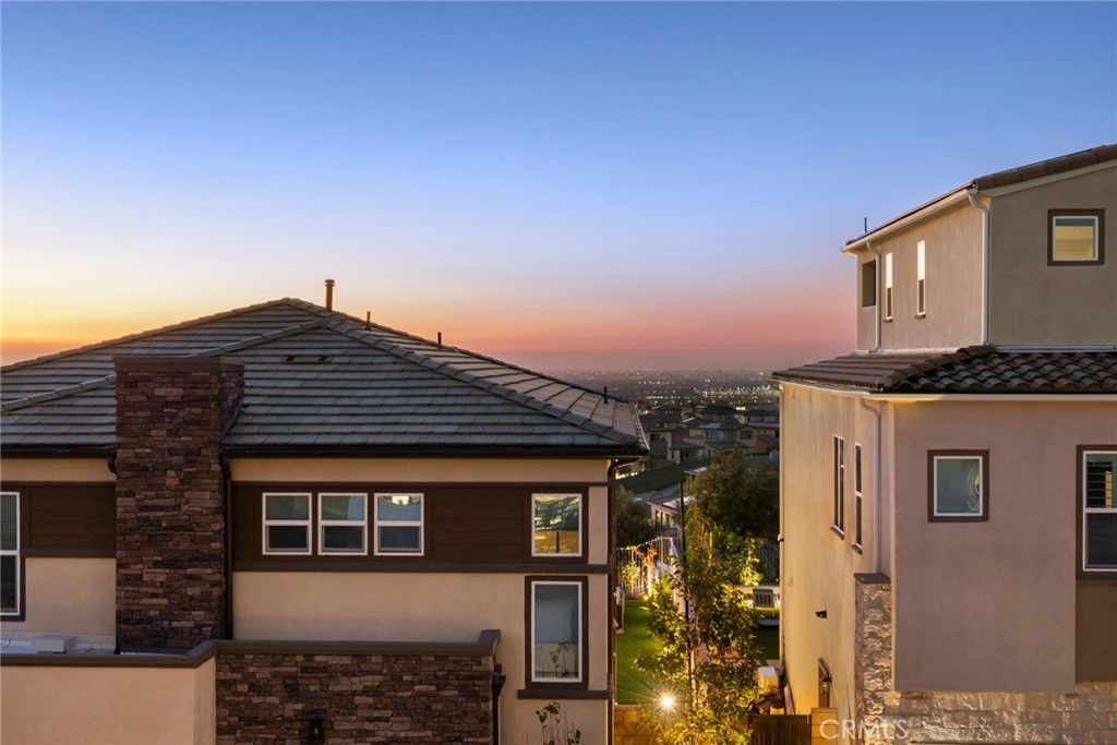 526 Serrano Summit Drive Lake Forest, CA 92630 - Photo 2 of 59 a front view of a house