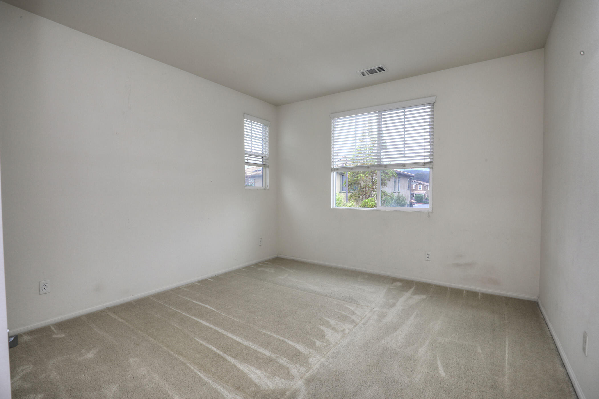 6607 Fathom Way Goleta, CA 93117 - Photo 14 of 37 an empty room with windows