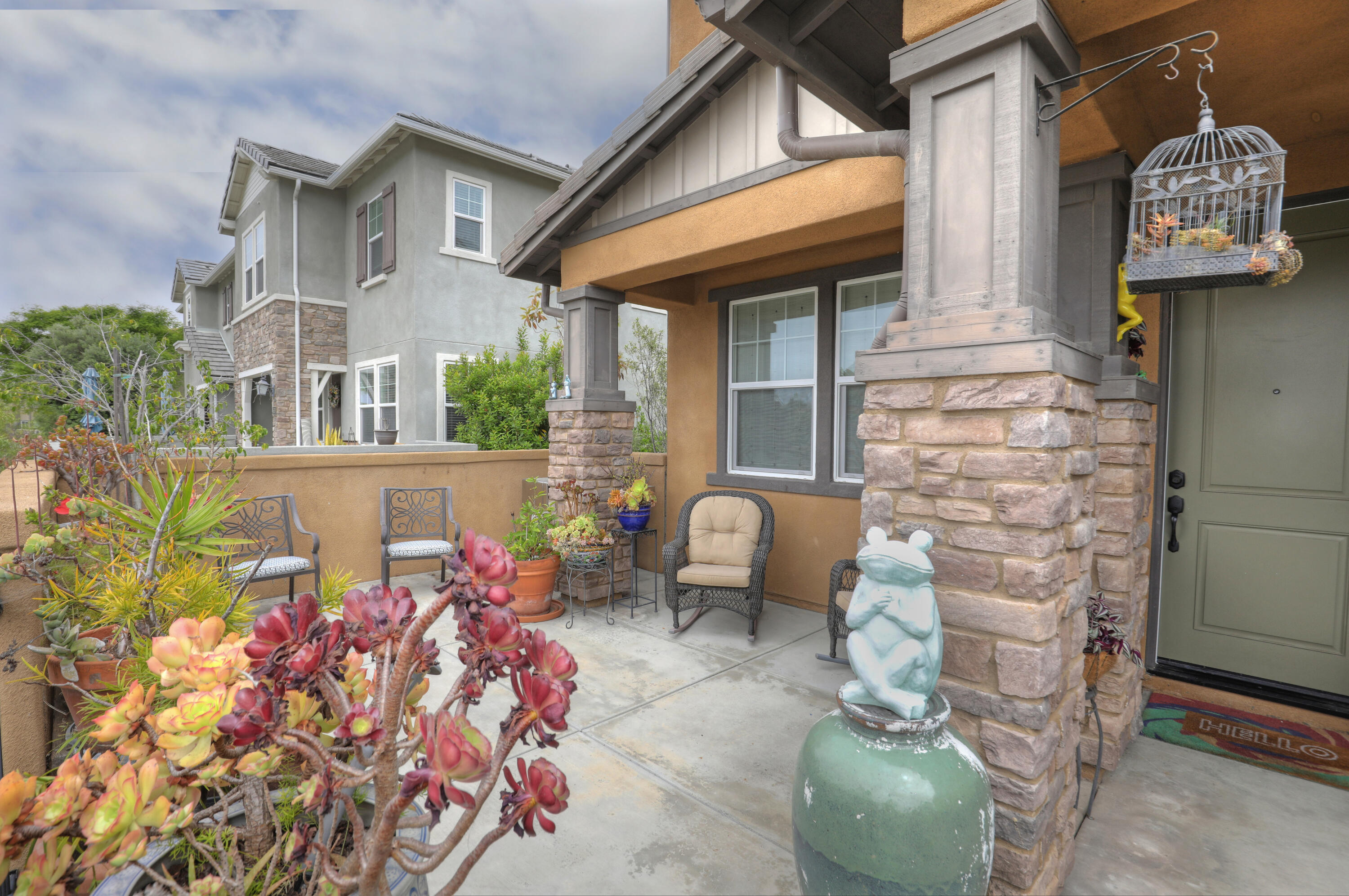 6607 Fathom Way Goleta, CA 93117 - Photo 3 of 37 a front view of a house