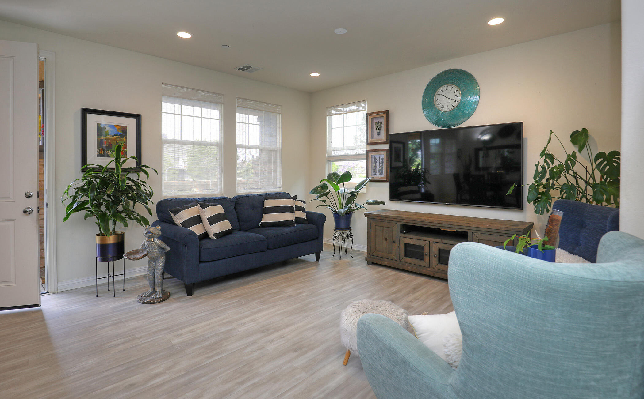6607 Fathom Way Goleta, CA 93117 - Photo 8 of 37 a living room with furniture and a flat screen tv