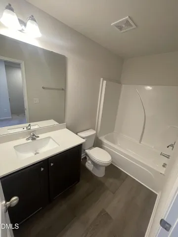 $1,650 | 1097 Peony Lane, Youngsville, NC 27596