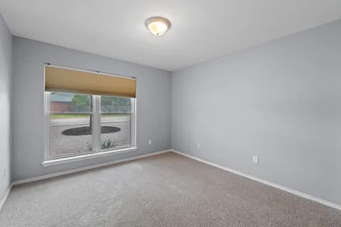 $375,000 | 1402 Highland Drive, Cedar Park, TX 78613