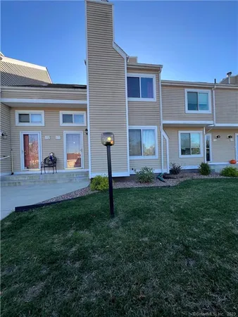 $1,875 | 60 Old Town Road, Unit 171, Vernon, CT 06066