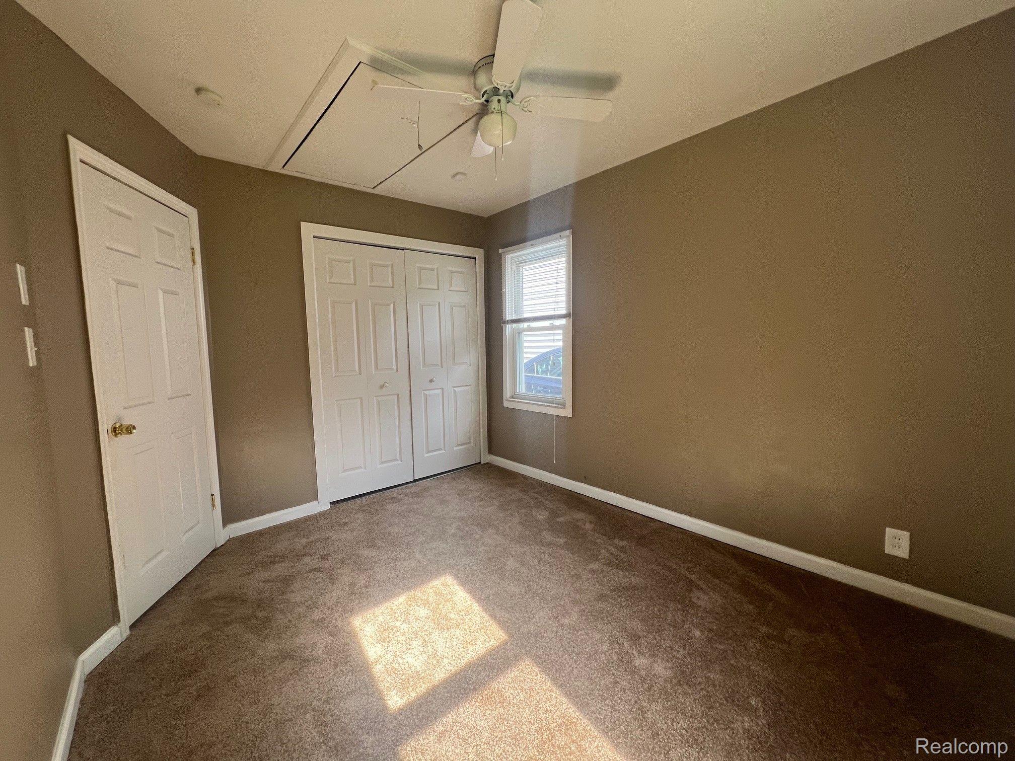 25656 Rosenbusch Boulevard Warren, MI 48089 - Photo 6 of 11 Gallery Image 6