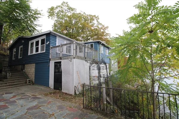 $453,500 | 340 Lake Avenue, Worcester, MA 01604
