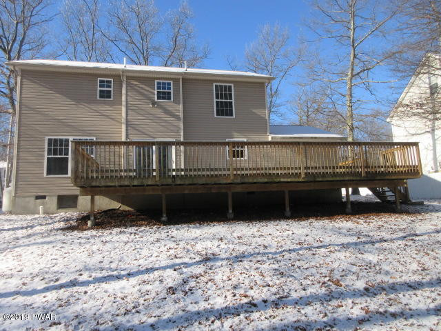 4436 Pine Ridge Drive East Bushkill, PA 18324 - Photo 3 of 19